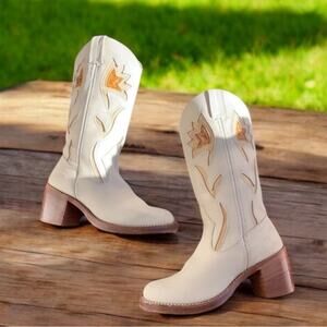 FRYE vintage Sabrina floral inlay cowboy Western boots size 6.5